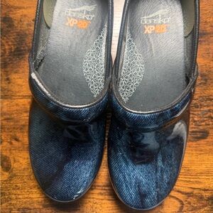 Dansko Navy Denim Pattern Patent Clogs